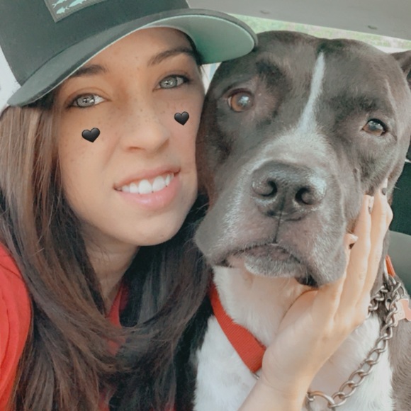 Meet your Posher, Bridget - Picture 5 of 8